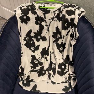 Lack and white flowered blouse